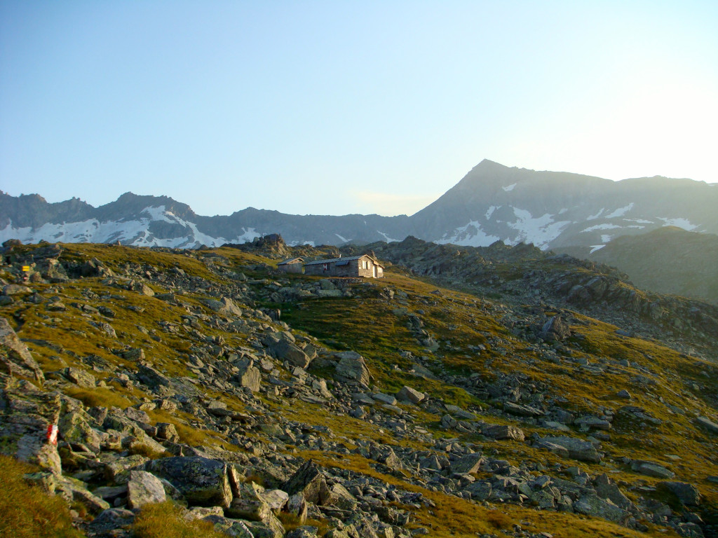 Mindener Hütte mit Gamskarlspitz © Gipfelfieber.com