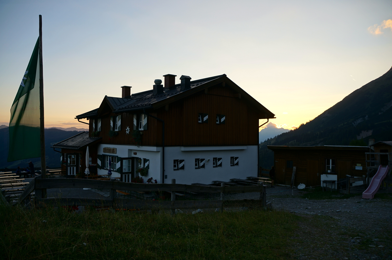 Die Erichhütte im Abendrot © Gipfelfieber.com