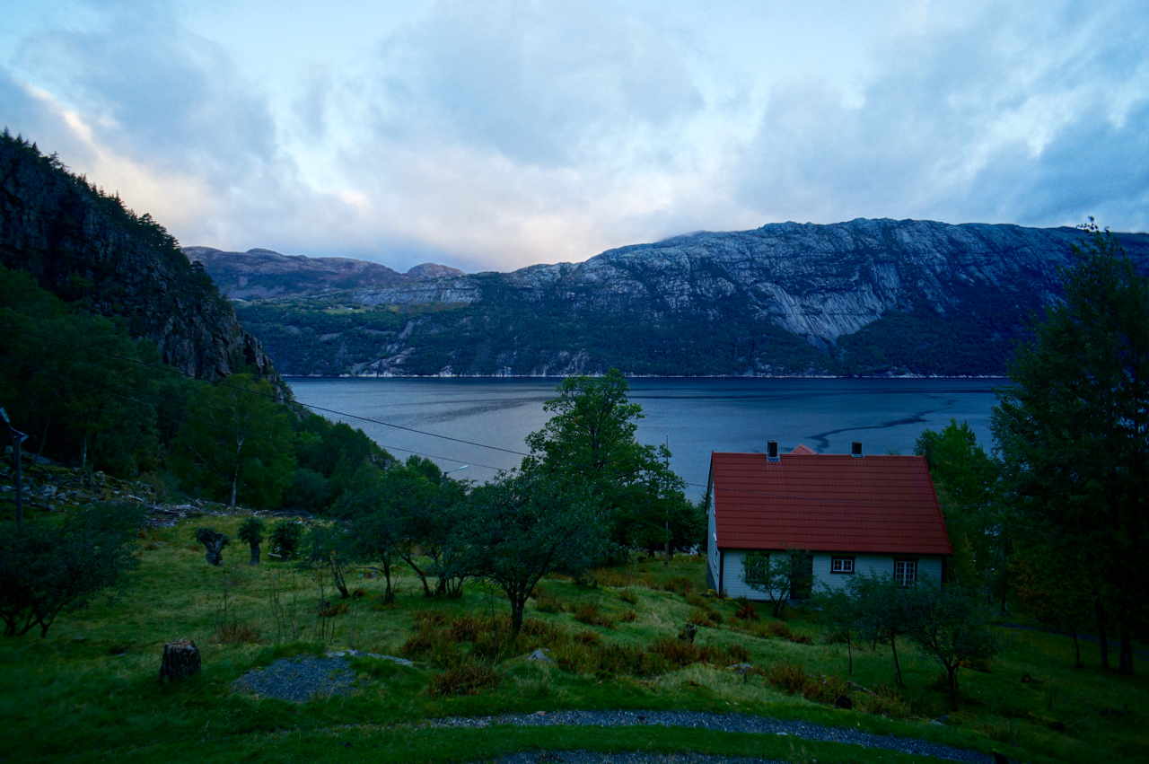 Morgendlicher Blick auf den Lysefjord in Flørli © Gipfelfieber.com