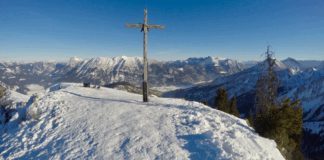 Splitboarden über dem Achental: Hoch, höher, Hochplatte? © Gipfelfieber