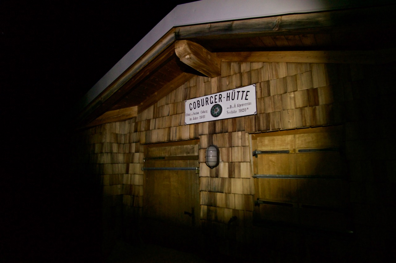 Coburger Hütte im Winterschlaf © Gipfelfieber