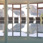 Der Morgen spiegelt sich im Pool © Gipfelfieber