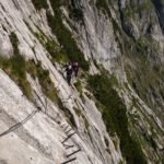 Über schmale Eisenstifte © Gipfelfieber