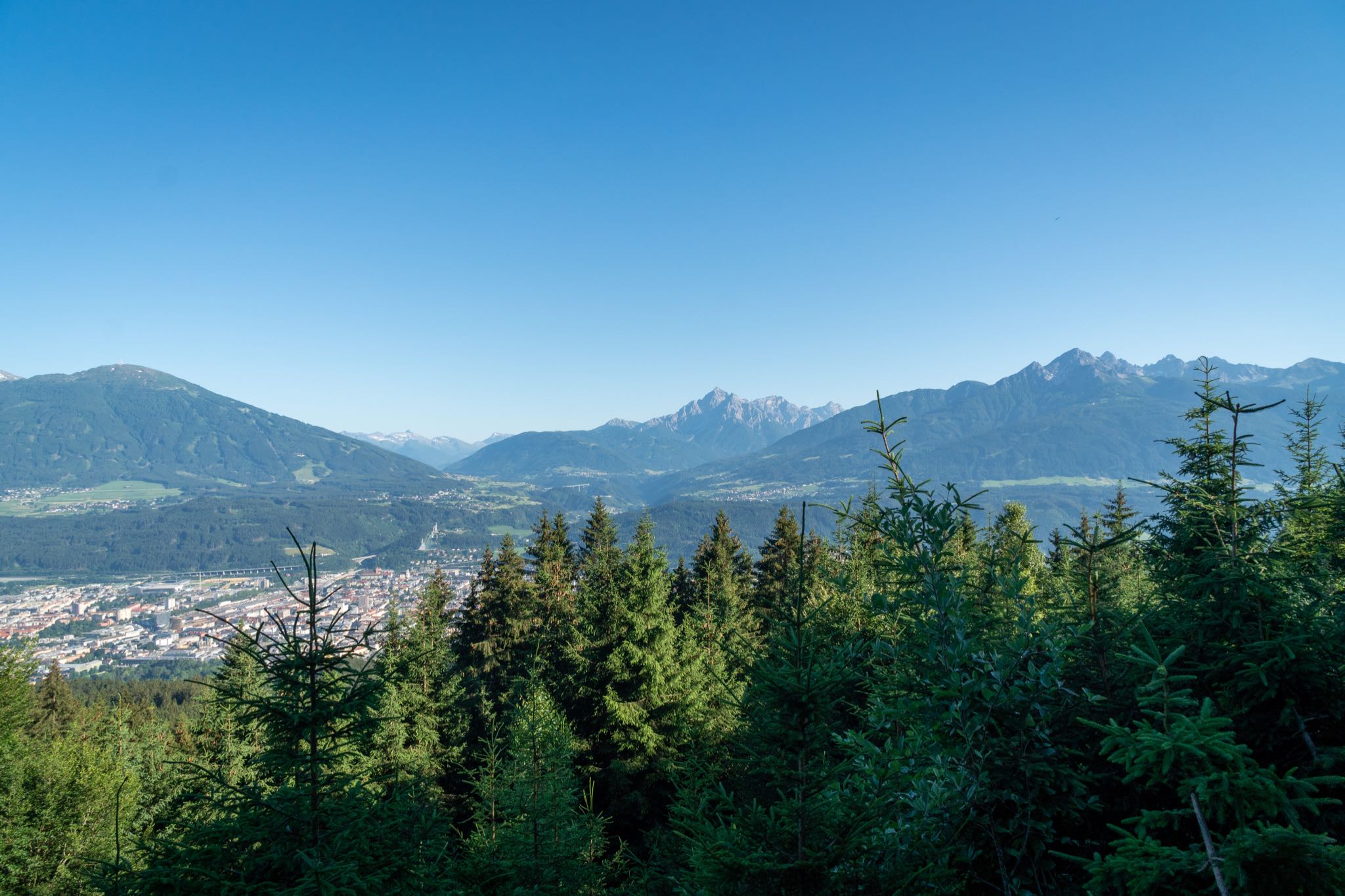 Über den Dächern von Innsbruck © Gipfelfieber