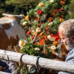 Anlegen des Schmucks © Gipfelfieber