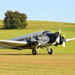 Eine heute noch fliegende JU52 © Olga Ernst/Wikipedia/CC BY-SA 4.0 Lizenz