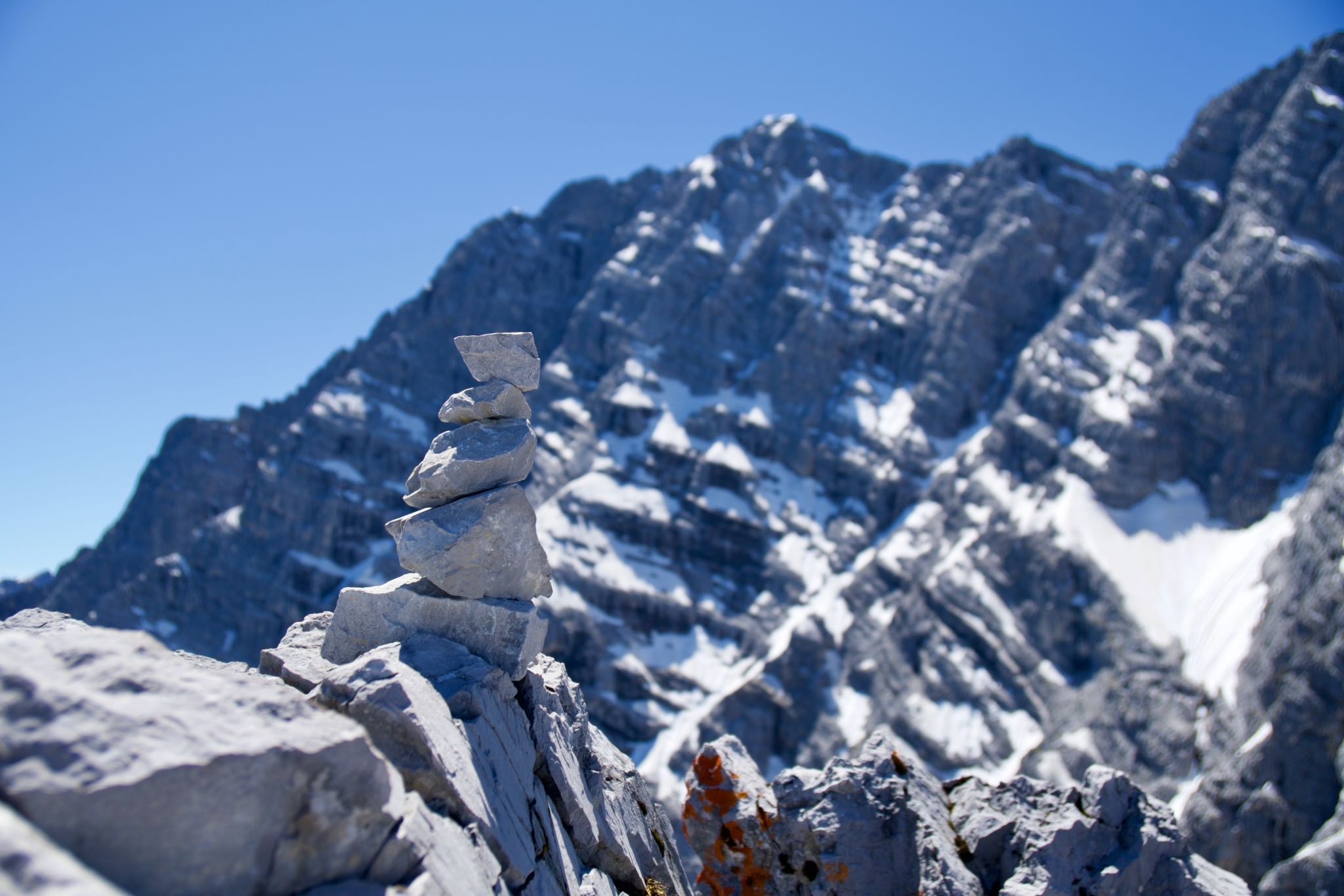 Steinmandl vor der Watzmann Ostwand © Gipfelfieber