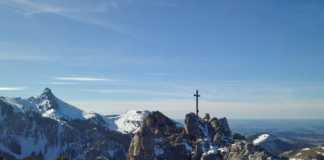 Winterwandern zur Staffn-Alm: Rodelspaß über dem Chiemsee © Gipfelfieber