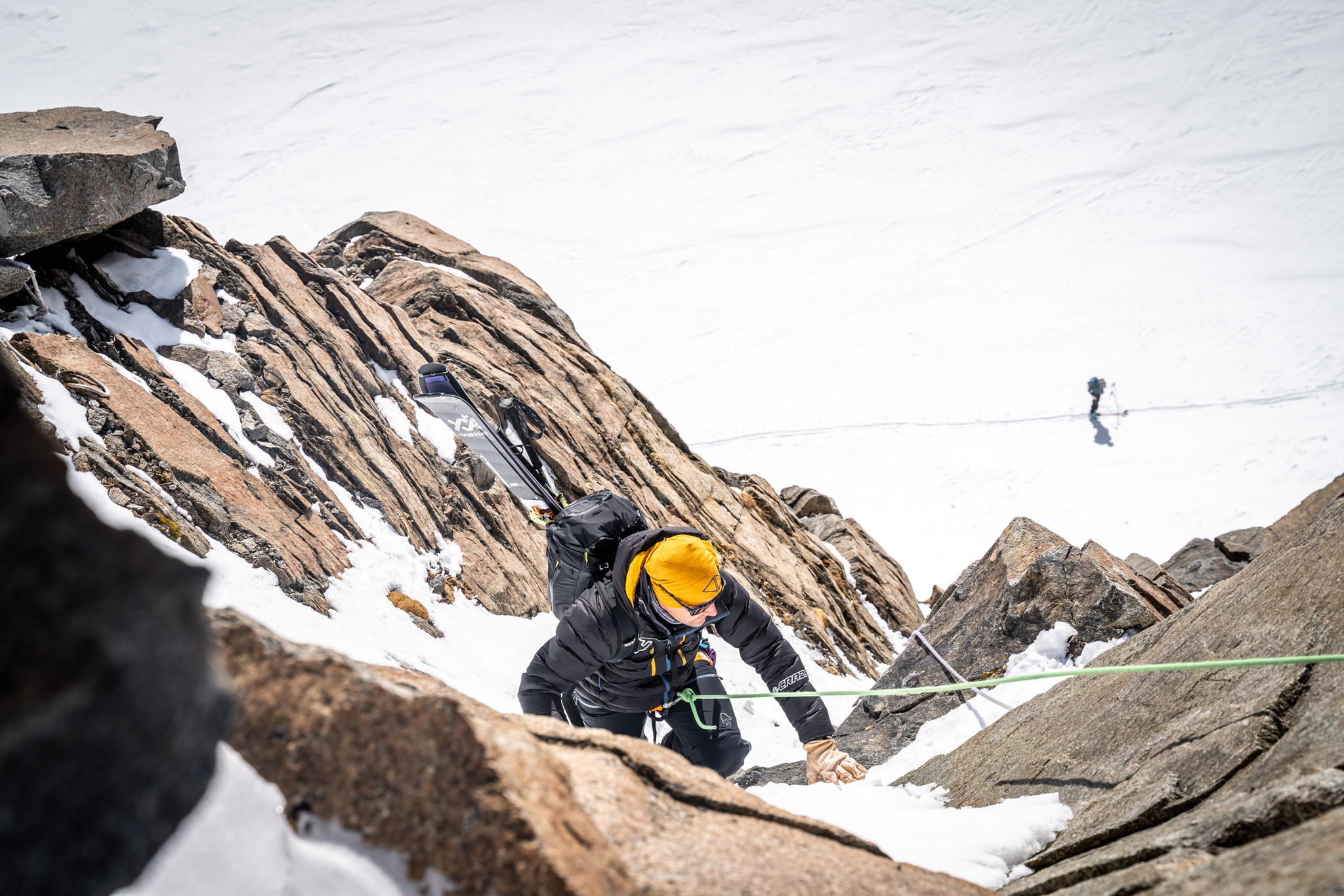 Ski auf dem Rücken © Gipfelfieber