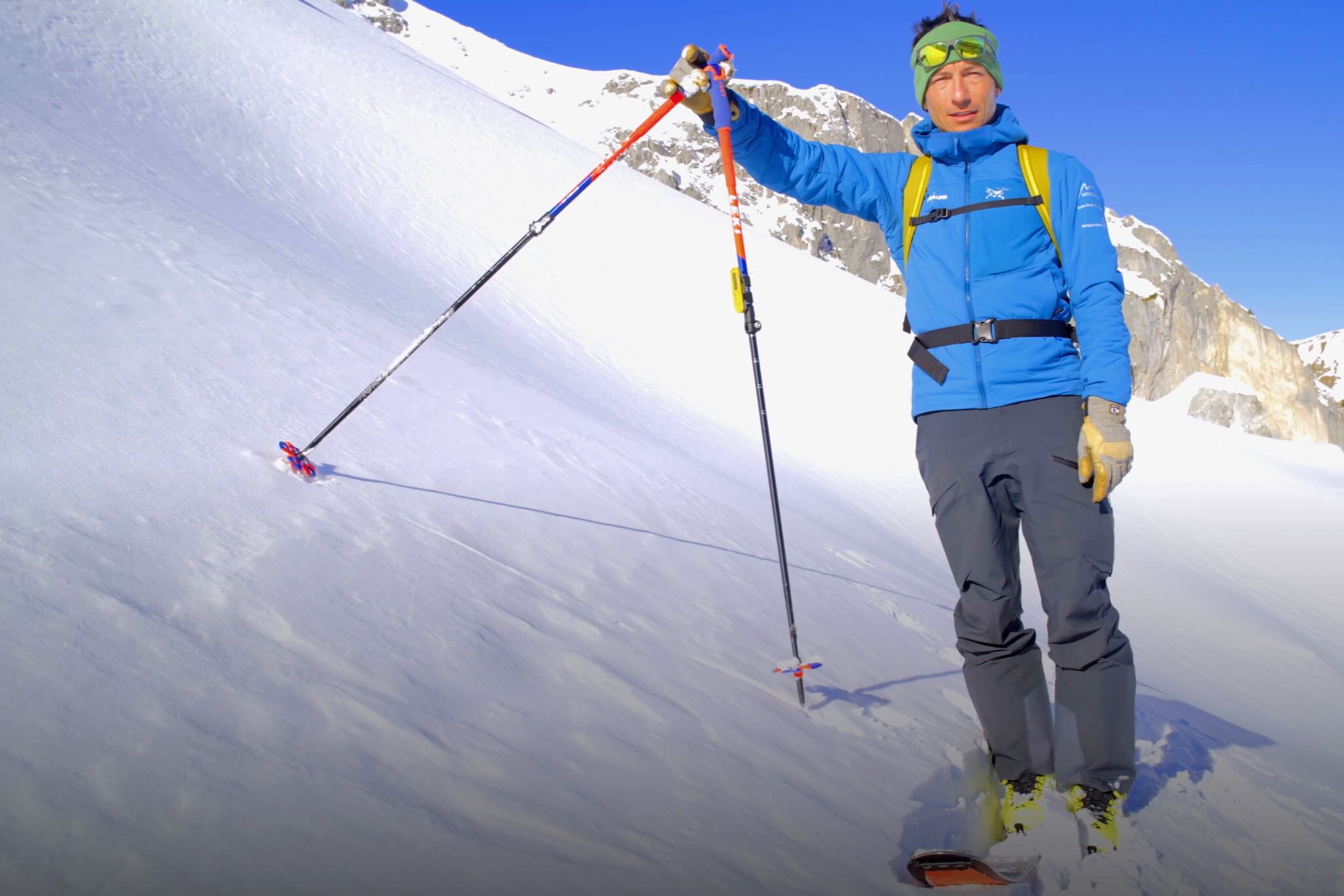 Auf die Skitour, fertig, los- Hangneigung messen © Gipfelfieber