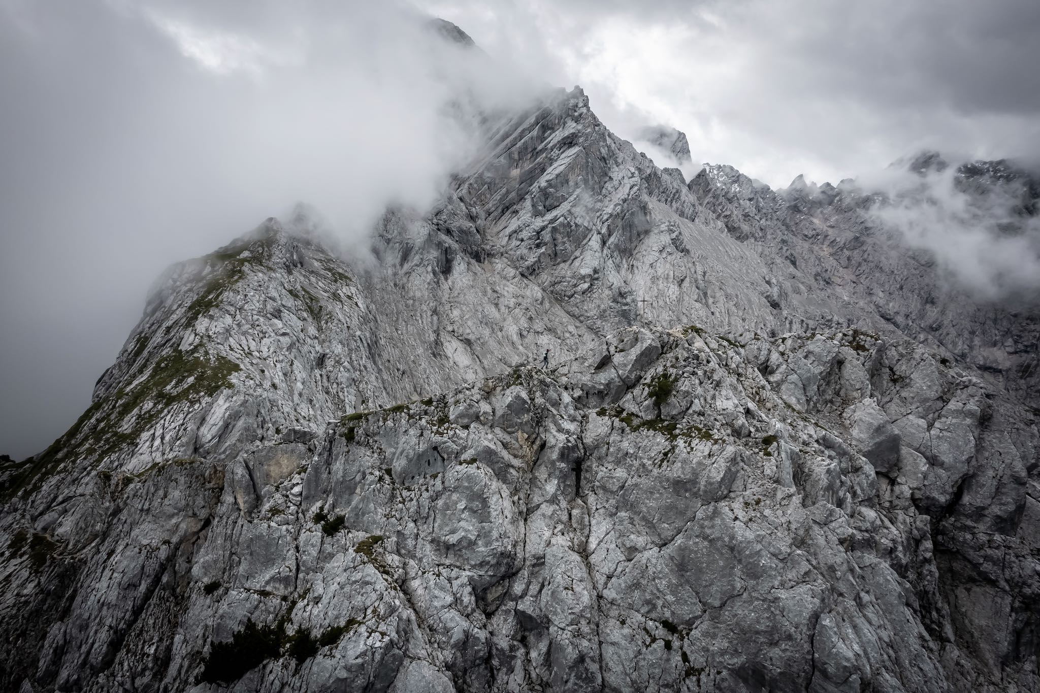 Gipfel des Höllentorkopfs und Alpspitze © Gipfelfieber
